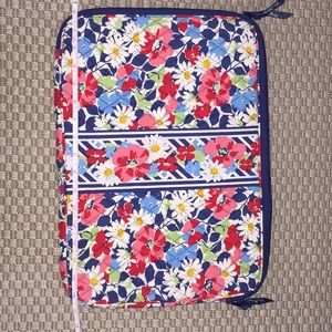 Vera Bradley large laptop sleeve